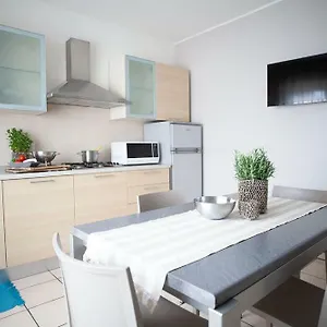 https://trilocale-luna.riccione-hotels.org